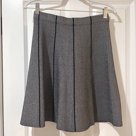 Zara Skirt in Navy Blue Tweed, Size S - Picture 1 of 3